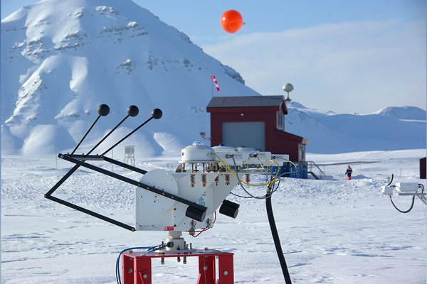 Ny-Ålesund radiation measurements at atmospheric observatory.
